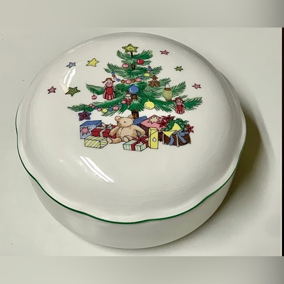 Vintage Discontinued Nikko Christmastime Lidded Candy Dish Trinket Box - Picture 13 of 13